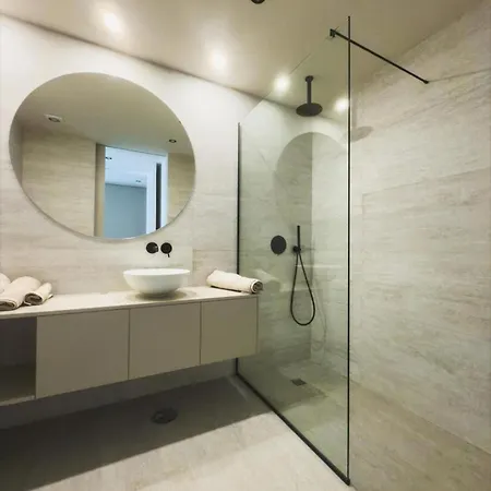 Sunset Apartment, Διαμέρισμα *